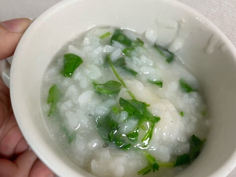 白だしで作る！餅入り七草粥